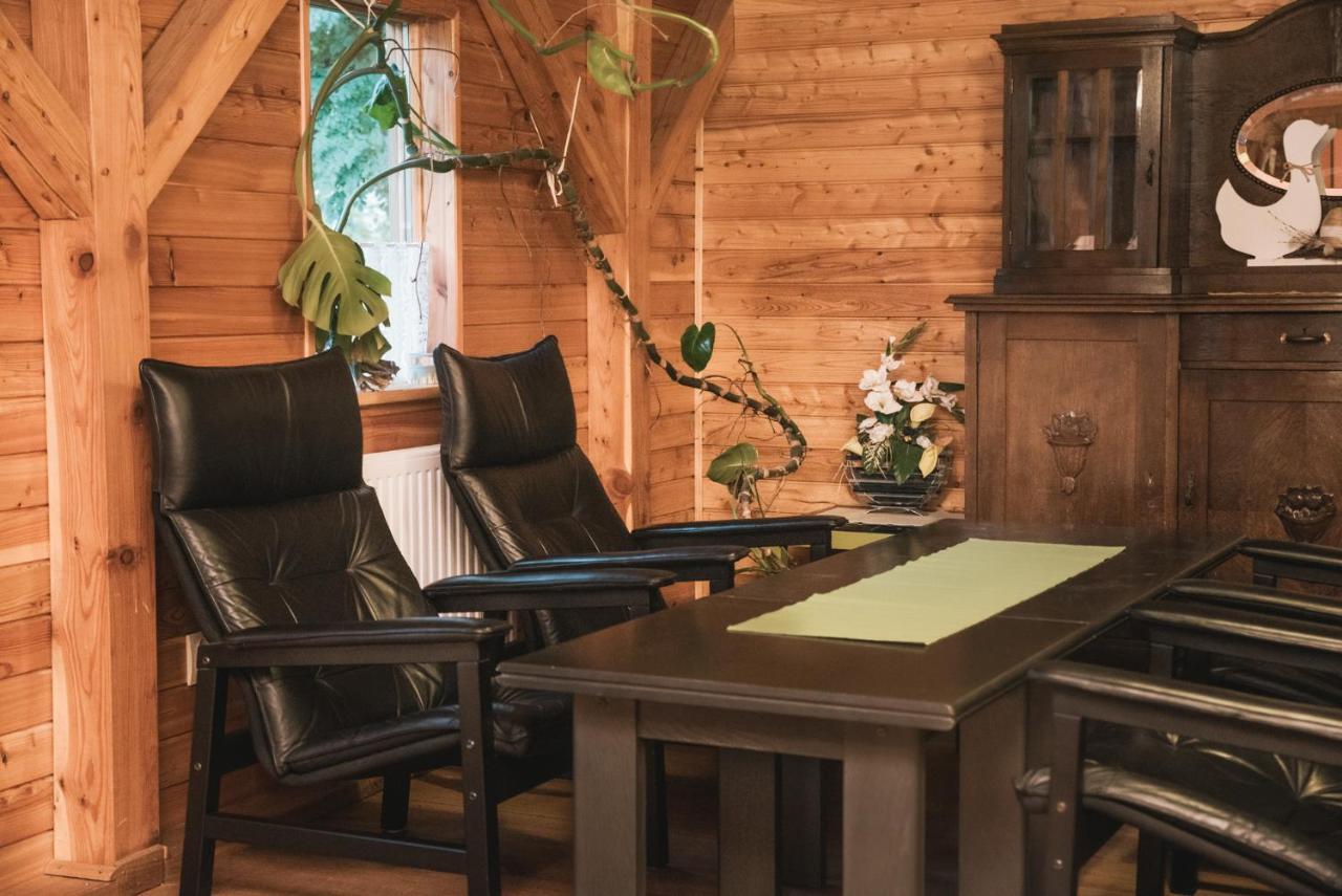 Agroturystyka Pod Modrzewiami Nowy Tomyśl Esterno foto